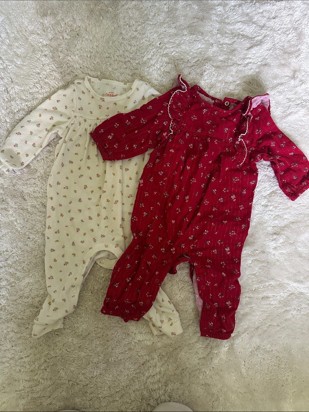 2x 6-9M one piece rompers
